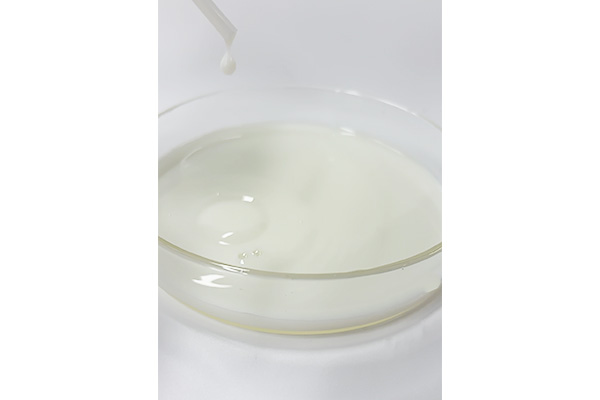 Determination of aflatoxins M1 and M2 in milk by multifunctional purification column and liquid chromatography