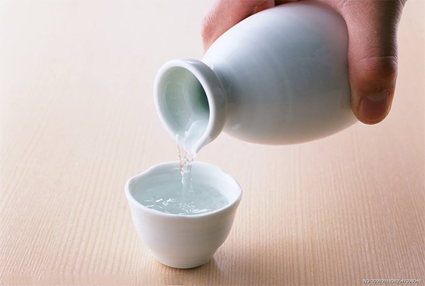 SPME-GCMS analysis of flavor substances in Luzhou-flavor liquor