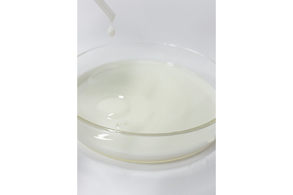 Determination of aflatoxins M1 and M2 in milk by multifunctional purification column and liquid chromatography